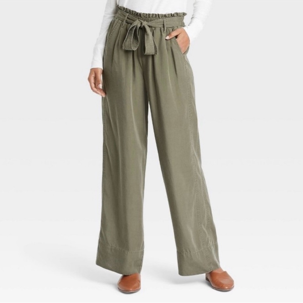 Knox Rose Olive Green Wide Leg Pants in Women's Medium
